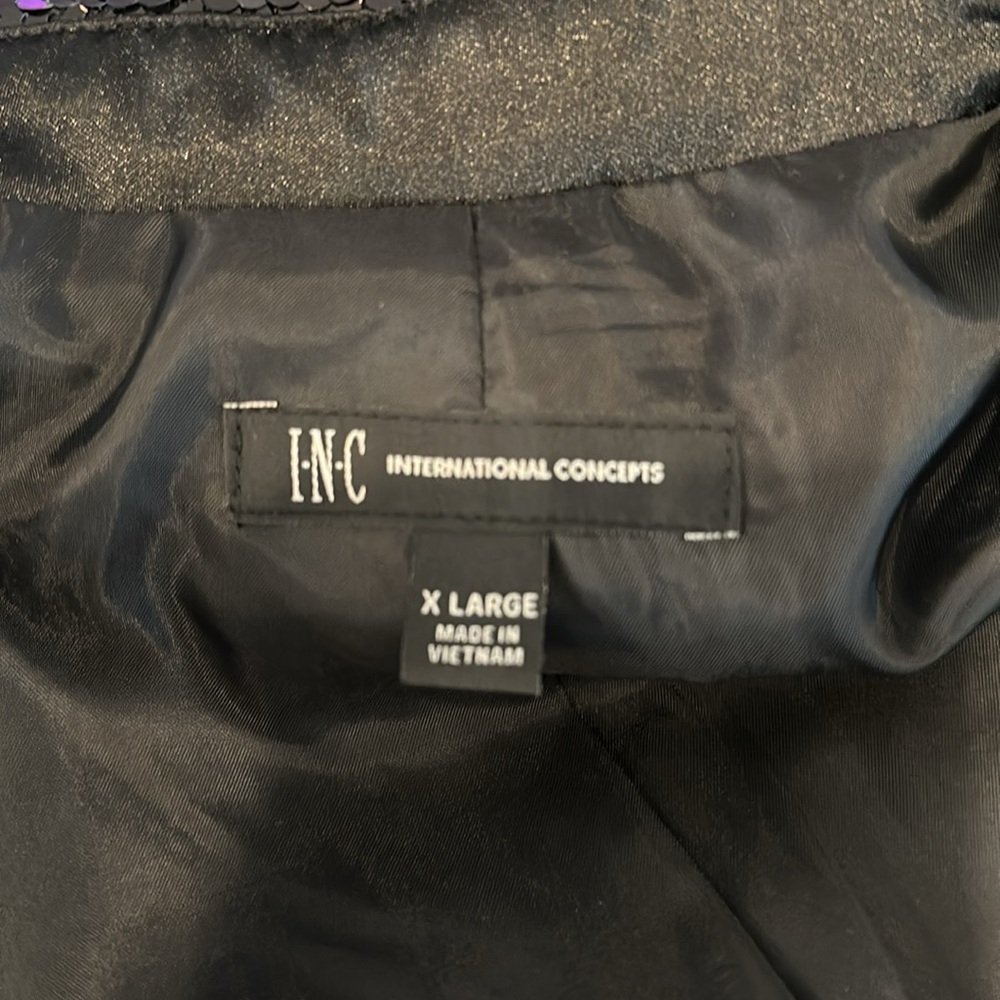 Jacket - Sequence - image 7